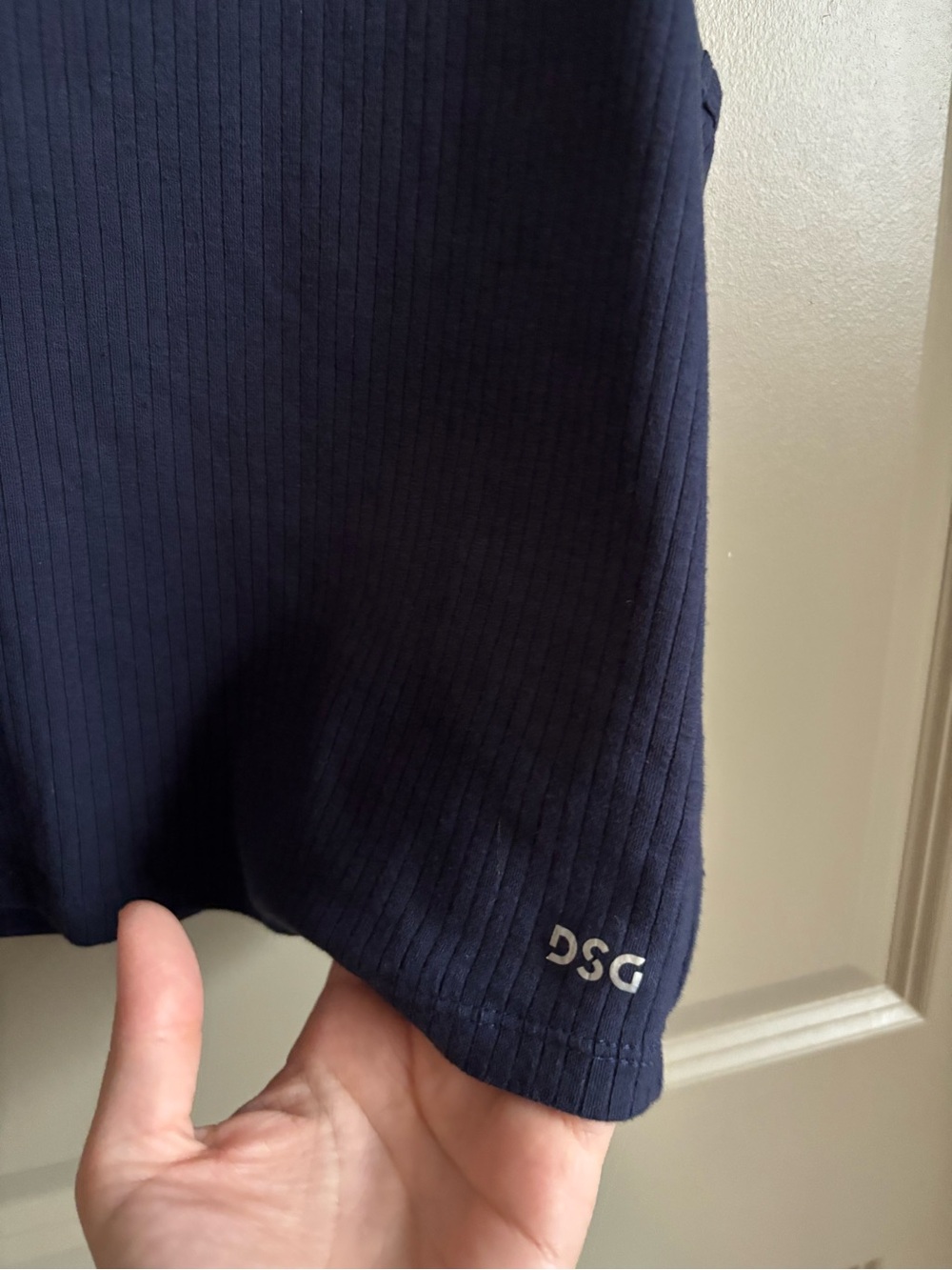 DSG Navy Ribbed V-Notch Tank Top - Picture 2 of 3